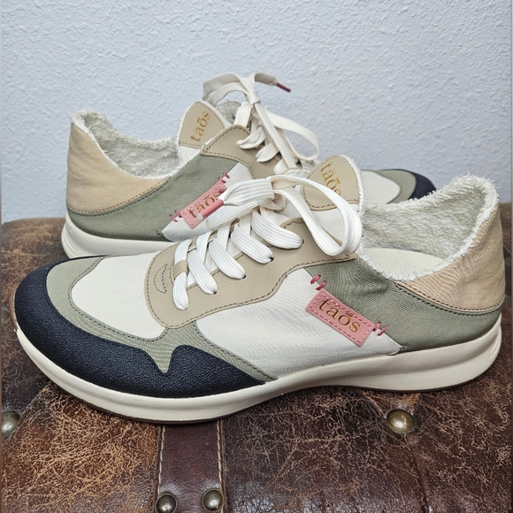 Taos Footwear Shoes - Sold